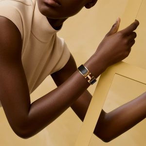 Hermes Clic Clac H Wide Bracelet Plain Enamel Rose Gold Noir H300001FO01GM - Image 5