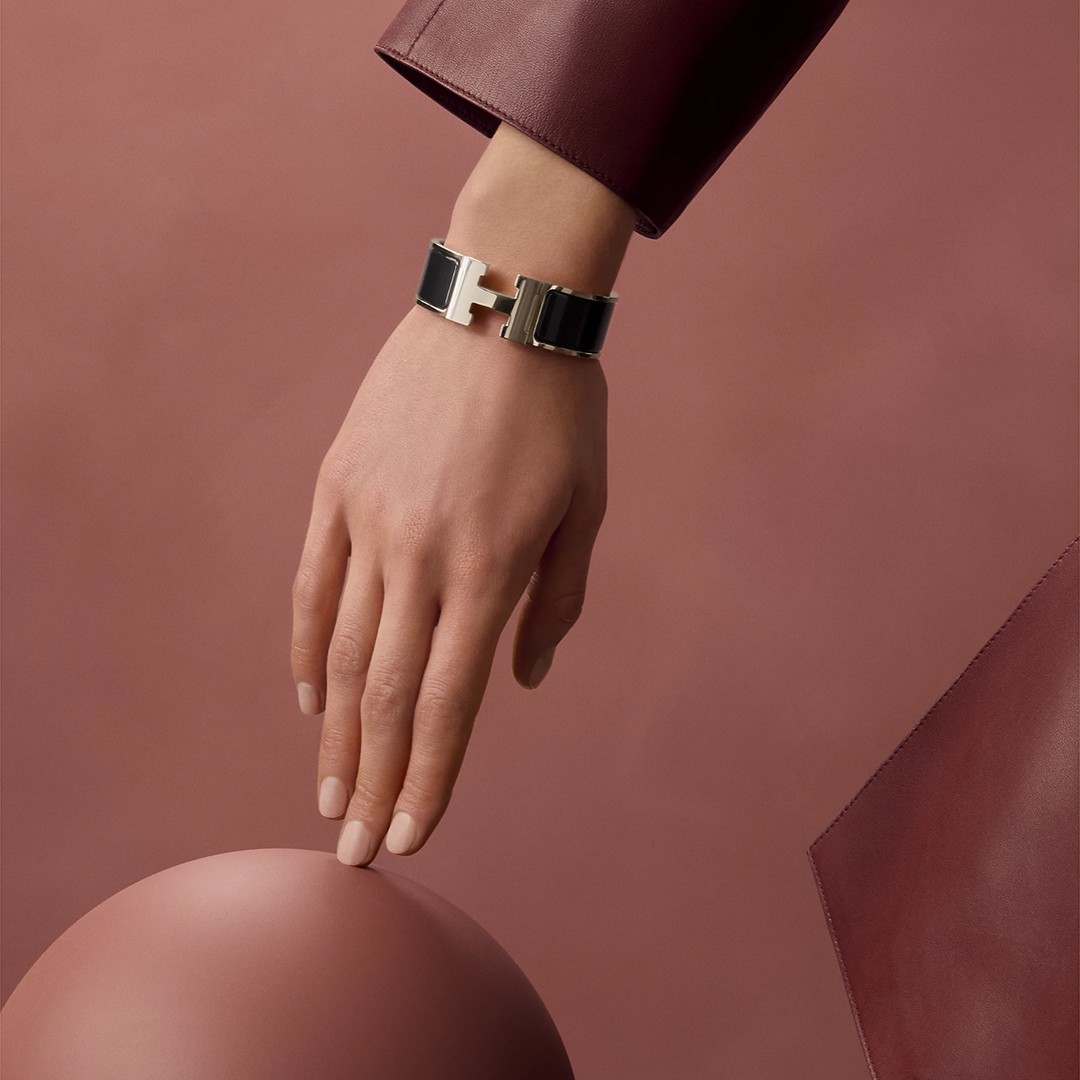 Hermes Clic Clac H Wide Bracelet Plain Enamel Rose Gold Noir H300001FO01GM - Image 4