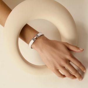 Hermes Clic H Bracelet Plain Enamel Rose Gold Blanc H700001FO31PM - Image 5