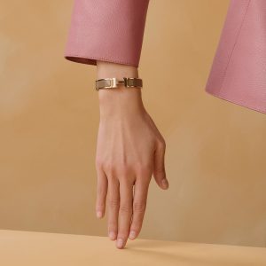 Hermes Clic H Bracelet Plain Enamel Rose Gold Étoupe H700001FO6EGM - Image 3