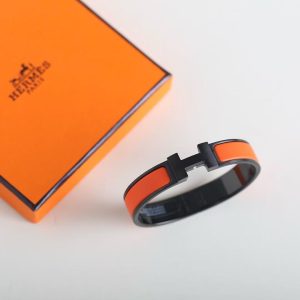 Hermes Clic H Bracelet Plain Enamel Yellow Gold Orange Fruité H700001F 8AGM - Image 11