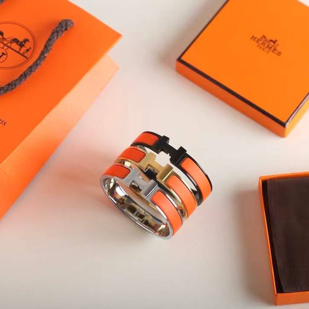 Hermes Clic H Bracelet Plain Enamel Yellow Gold Orange Fruité H700001F 8AGM - Image 10