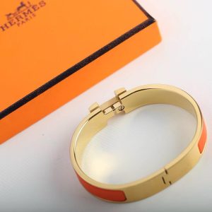 Hermes Clic H Bracelet Plain Enamel Yellow Gold Orange Fruité H700001F 8AGM - Image 4