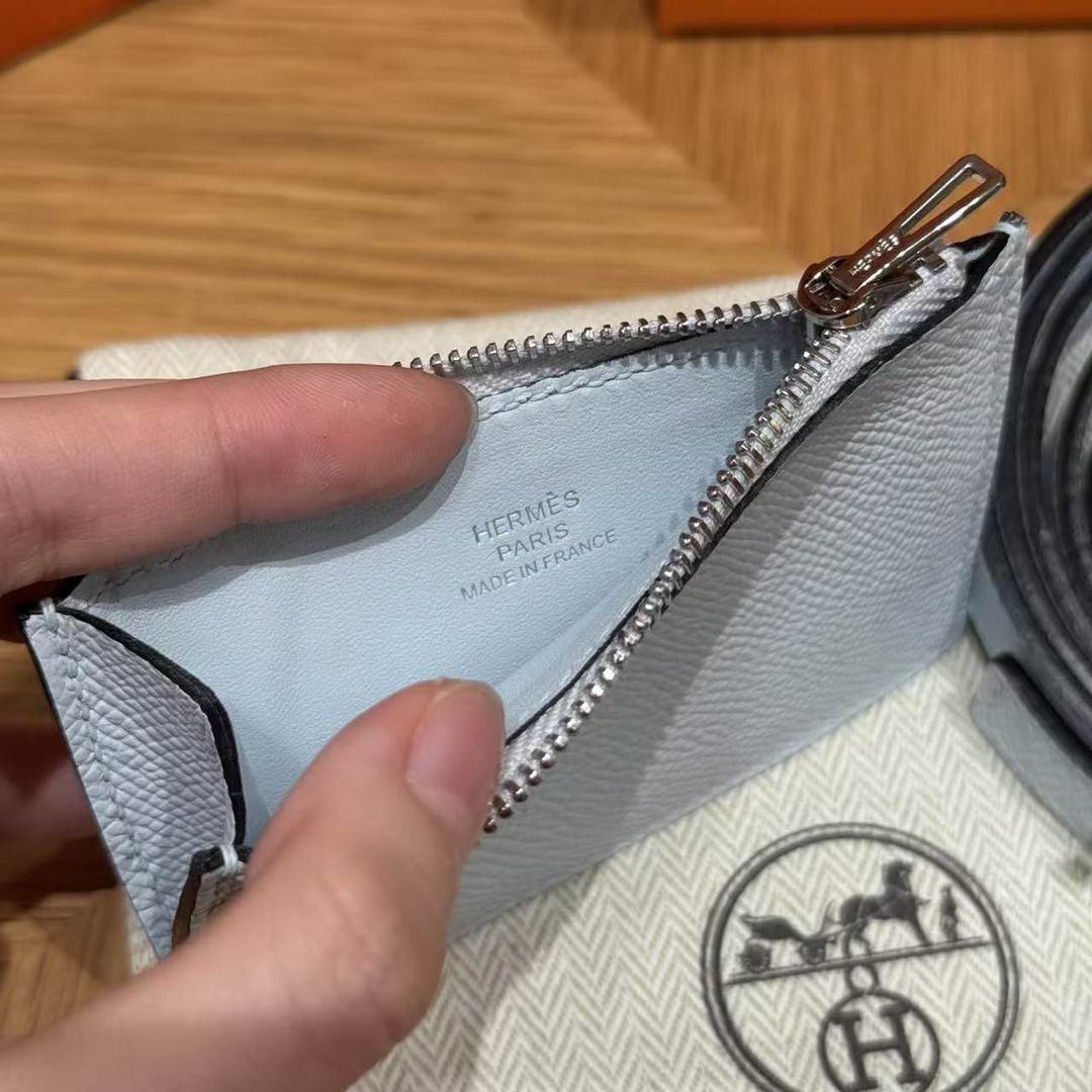 Hermes Constance Slim Wallet Handmade In Epsom Calfskin Leather Silver Hardware 08 Blue Pale - Image 5