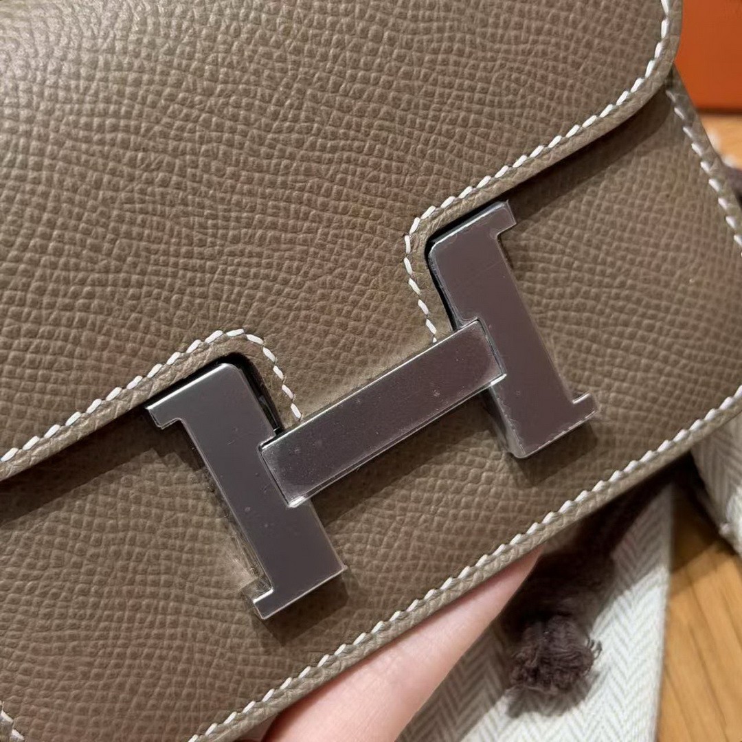 Hermes Constance Slim Wallet Handmade In Epsom Calfskin Leather Silver Hardware 18 Etoupe - Image 14