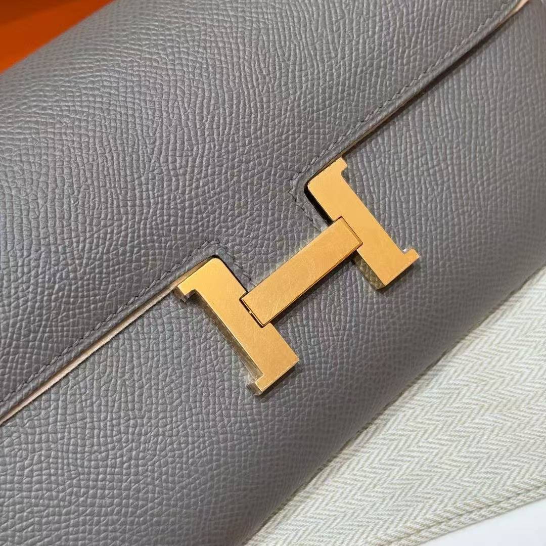 Hermes Constance To Go Wallet Handmade In Epsom Calfskin Leather Gold Hardware 0L Gris Meyer - Image 10