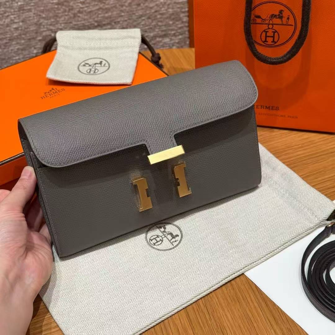 Hermes Constance To Go Wallet Handmade In Epsom Calfskin Leather Gold Hardware 0L Gris Meyer - Image 7