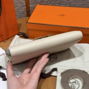 Hermes Constance To Go Wallet Handmade In Epsom Calfskin Leather Gold Hardware 10 Craie - Image 18