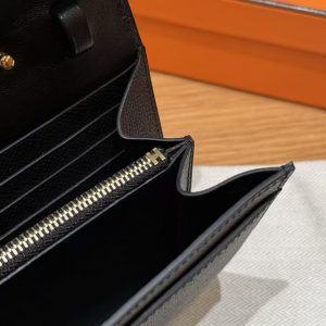 Hermes Constance To Go Wallet Handmade In Epsom Calfskin Leather Gold Hardware 89 Noir - Image 6