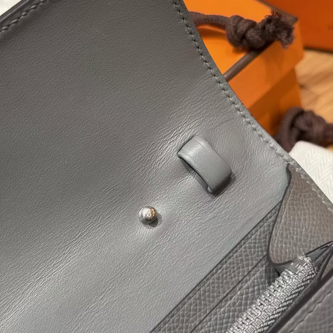 Hermes Constance To Go Wallet Handmade In Epsom Calfskin Leather Silver Hardware 0L Gris Meyer - Image 5