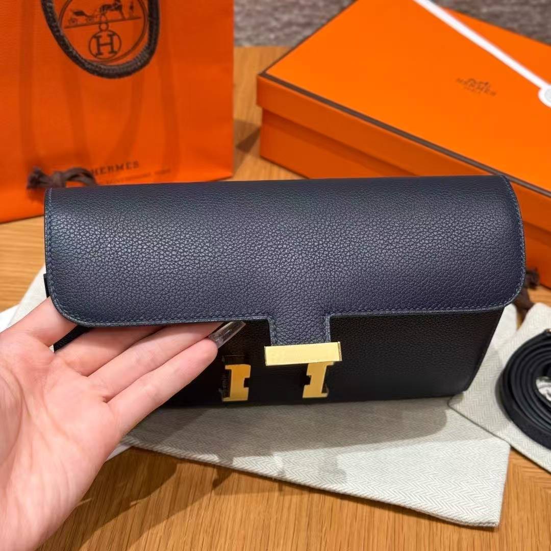 Hermes Constance To Go Wallet Handmade In Togo Calfskin Leather Gold Hardware 2Z Blue Nuit - Image 7