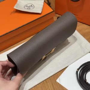 Hermes Constance To Go Wallet Handmade In Togo Calfskin Leather Gold Hardware 8F Girs Etain - Image 15