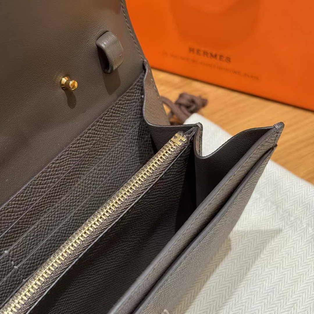 Hermes Constance To Go Wallet Handmade In Togo Calfskin Leather Gold Hardware 8F Girs Etain - Image 11
