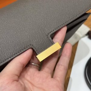 Hermes Constance To Go Wallet Handmade In Togo Calfskin Leather Gold Hardware 8F Girs Etain - Image 5