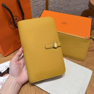 Hermes Dogon Compact Wallet Handmade In Togo Calfskin Leather Gold Hardware 9D Jaune Ambre