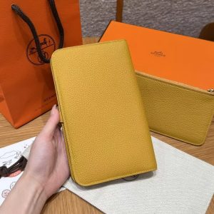 Alternative view of Hermes Dogon Compact Wallet Handmade In Togo Calfskin Leather Gold Hardware 9D Jaune Ambre
