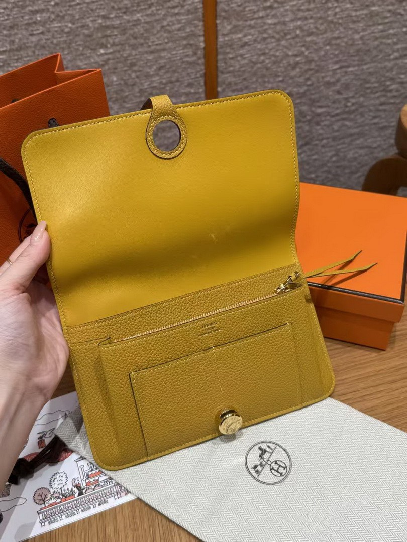 Hermes Dogon Compact Wallet Handmade In Togo Calfskin Leather Gold Hardware 9D Jaune Ambre - Image 10