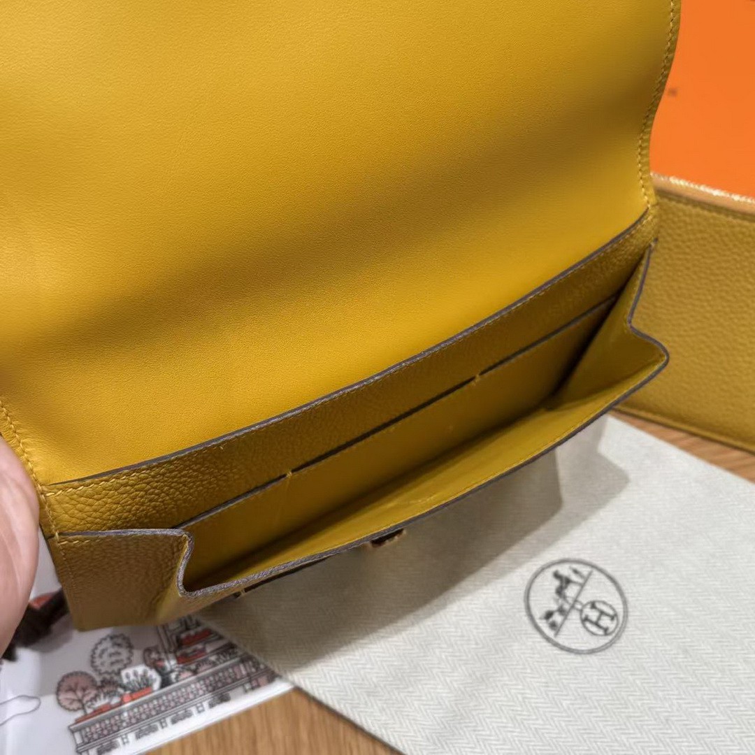 Hermes Dogon Compact Wallet Handmade In Togo Calfskin Leather Gold Hardware 9D Jaune Ambre - Image 9