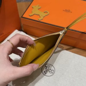 Hermes Dogon Compact Wallet Handmade In Togo Calfskin Leather Gold Hardware 9D Jaune Ambre - Image 3