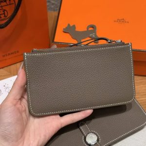Hermes Dogon Compact Wallet Handmade In Togo Calfskin Leather Silver Hardware 18 Etoupe - Image 8