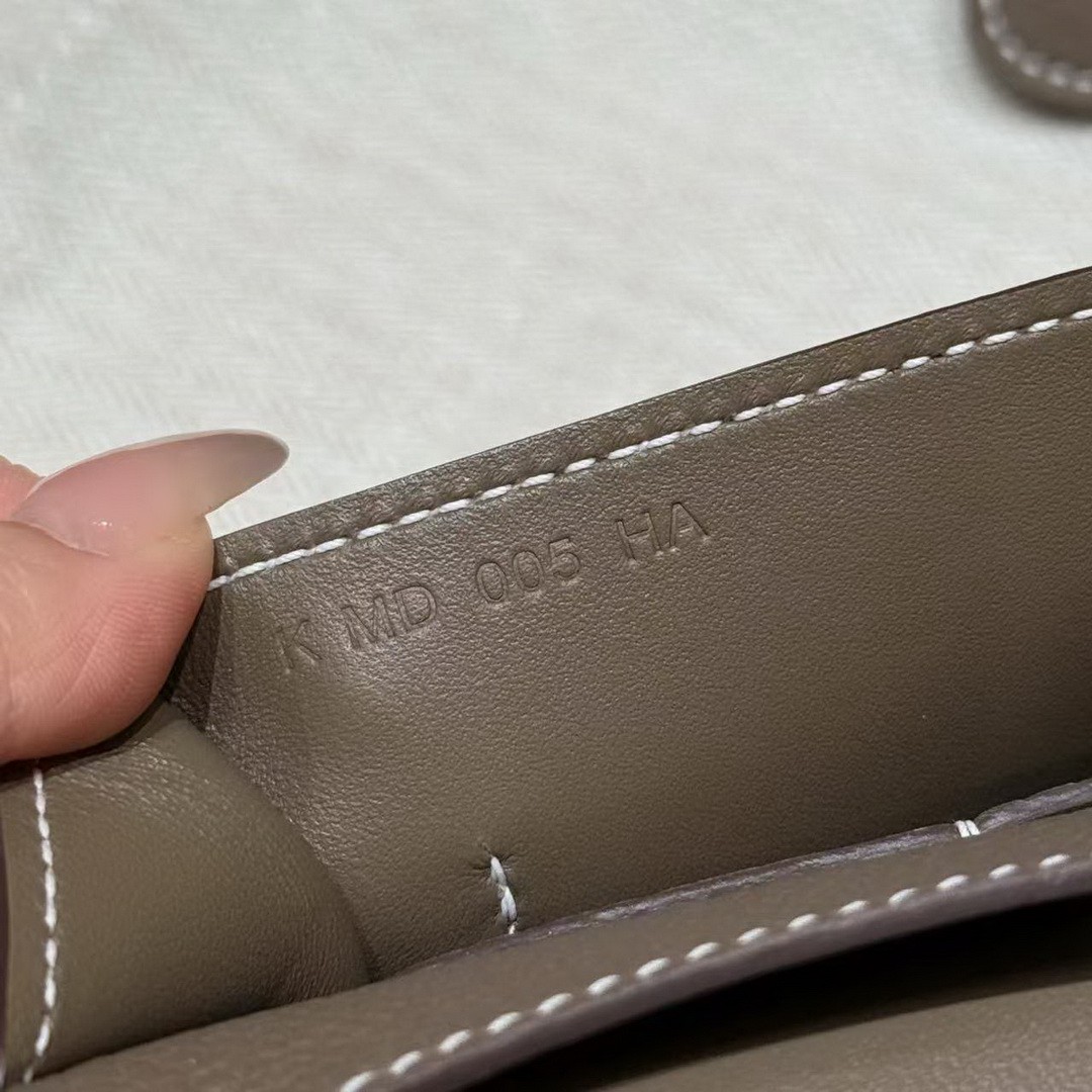 Hermes Dogon Compact Wallet Handmade In Togo Calfskin Leather Silver Hardware 18 Etoupe - Image 6