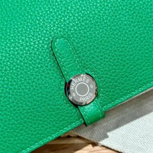Hermes Dogon Compact Wallet Handmade In Togo Calfskin Leather Silver Hardware 1K Bambou - Image 17