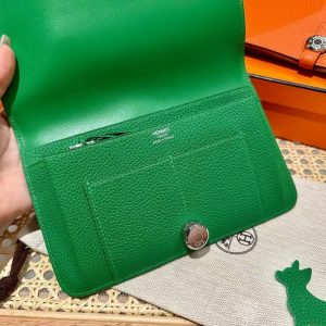 Hermes Dogon Compact Wallet Handmade In Togo Calfskin Leather Silver Hardware 1K Bambou - Image 10