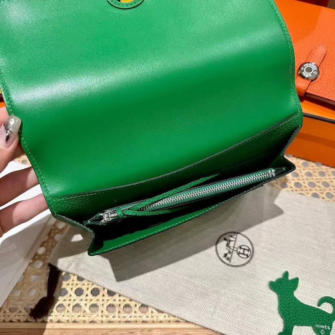 Hermes Dogon Compact Wallet Handmade In Togo Calfskin Leather Silver Hardware 1K Bambou - Image 9