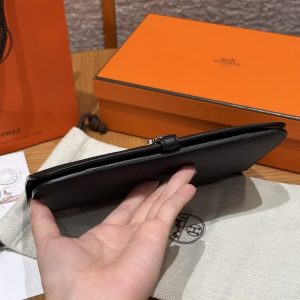 Hermes Dogon Compact Wallet Handmade In Togo Calfskin Leather Silver Hardware 89 Noir - Image 13