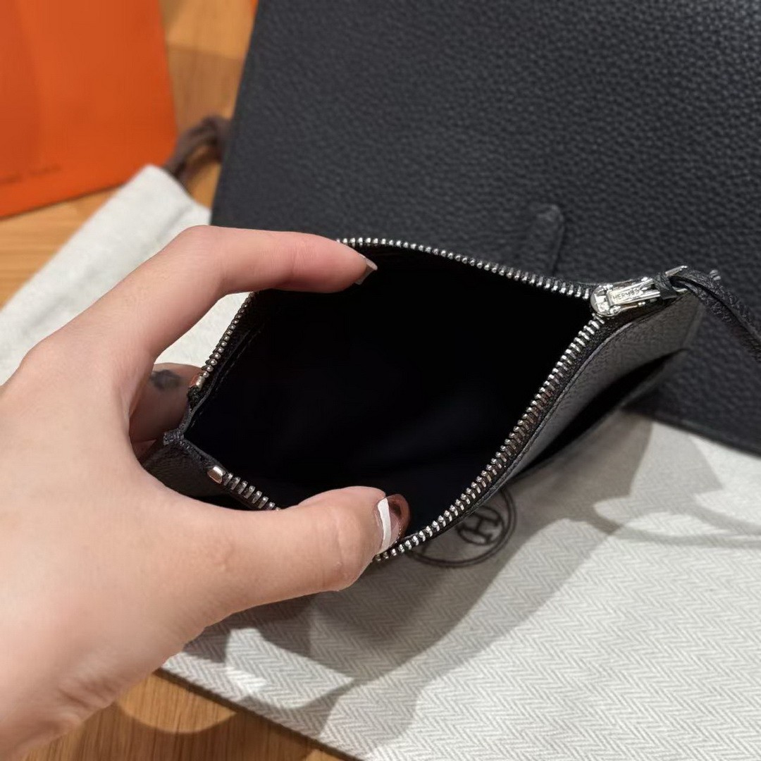 Hermes Dogon Compact Wallet Handmade In Togo Calfskin Leather Silver Hardware 89 Noir - Image 3