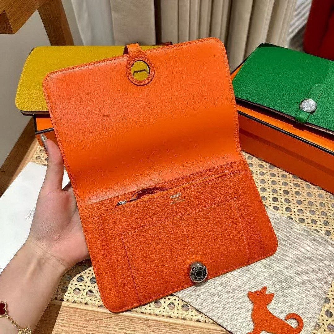 Hermes Dogon Compact Wallet Handmade In Togo Calfskin Leather Silver Hardware 93 Orange - Image 10