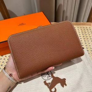 Hermes Dogon Compact Wallet Handmade In Togo Calfskin Leather Silver Hardware ck37 Gold - Image 8