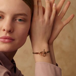 Alternative view of Hermes Etrier Bracelet Rose Gold Swift Calfskin and Metal Étoupe H100016FO18T2