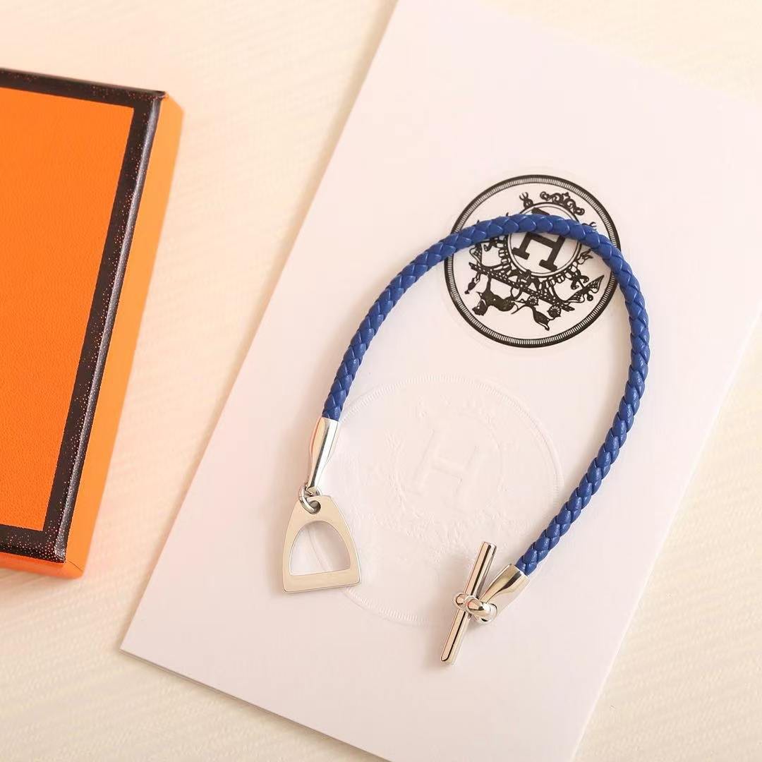 Hermes Etrier Bracelet Rose Gold Swift Calfskin and Metal Navy H100016FO7UT2 - Image 10