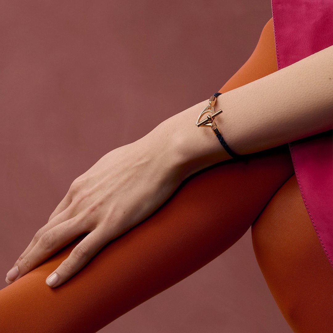 Hermes Etrier Bracelet Rose Gold Swift Calfskin and Metal Navy H100016FO7UT2 - Image 3