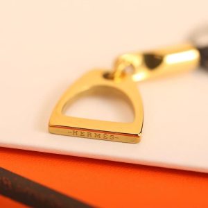 Hermes Etrier Bracelet Yellow Gold Swift Calfskin and Metal H100016F 89T2 - Image 11