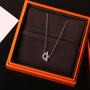 Hermes Finesse Pendant Necklace White Gold With Diamonds H219310B 00 - Image 7