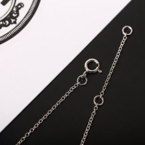 Hermes Finesse Pendant Necklace White Gold With Diamonds H219310B 00 - Image 4