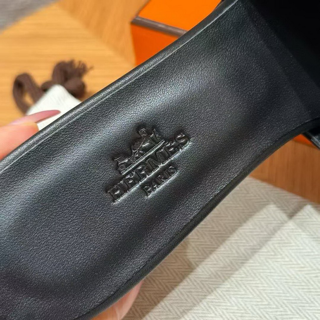 Hermes Gigi 50 Sandal Women High Heel Sandal Calfskin Silver Kelly Buckle Noir H231063Z 02355 - Image 12