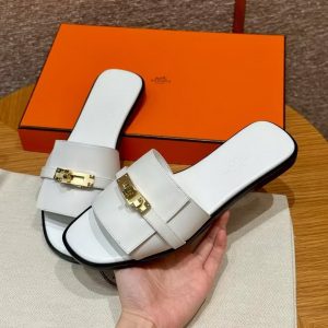 Hermes Giulia Sandal Women Calfskin Gold Kelly Buckle Blanc H232129Z 90350 - Image 6
