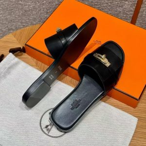 Alternative view of Hermes Giulia Sandal Women Calfskin Gold Kelly Buckle Noir H232129Z 02350
