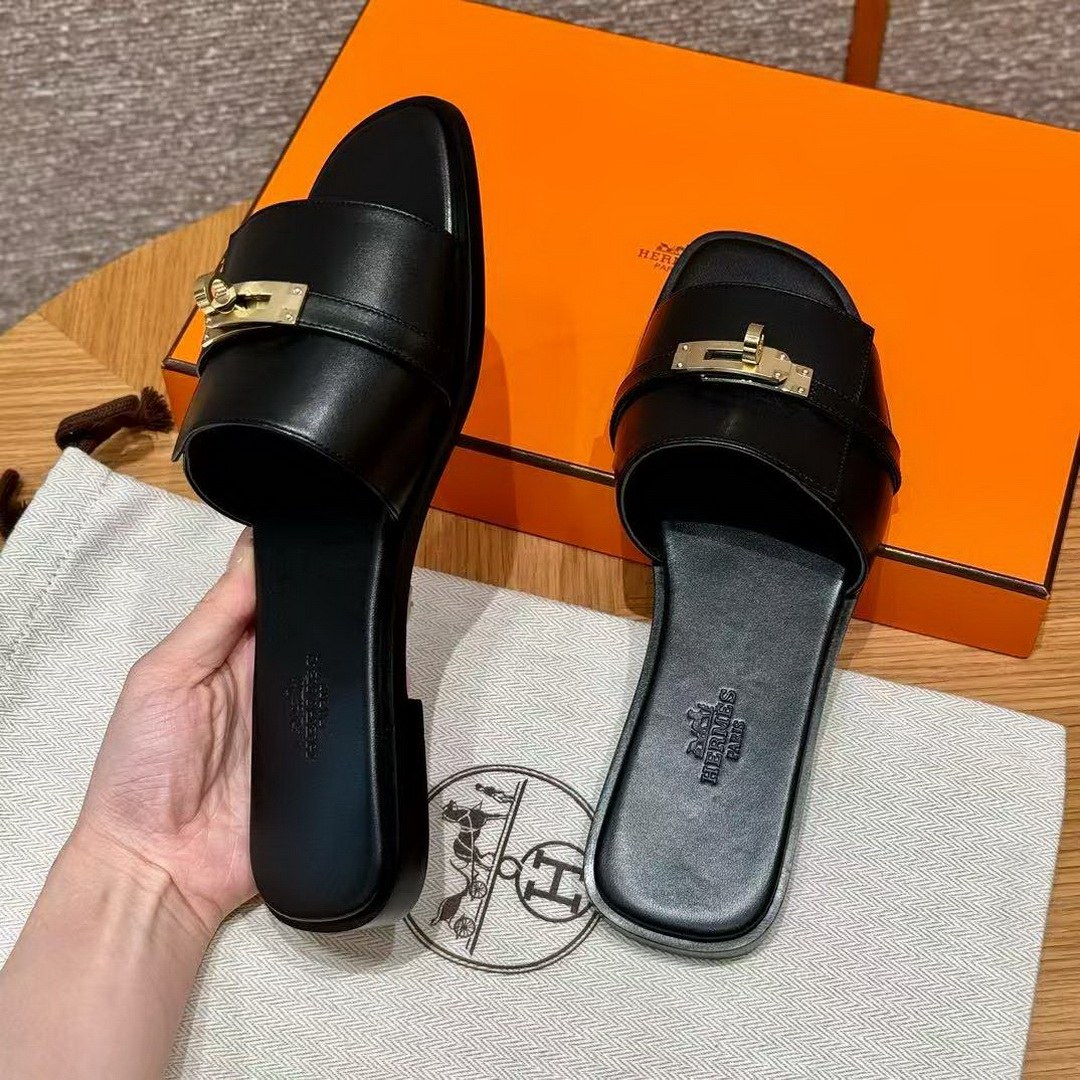 Hermes Giulia Sandal Women Calfskin Gold Kelly Buckle Noir H232129Z 02350 - Image 12
