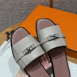Hermes Giulia Sandal Women Calfskin Silver Kelly Buckle Beige Galet H251028Z BG345 - Image 3