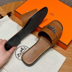 Hermes Giulia Sandal Women Calfskin Silver Kelly Buckle Naturel H231056Z A3340 - Image 11