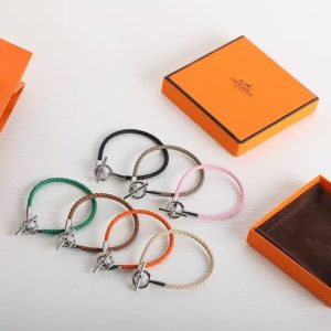 Hermes Glenan Bracelet Silver Swift Calfskin and Metal Mauve Sylvestre H071681FPX9T2 - Image 6