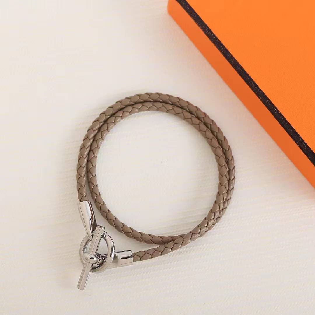 Hermes Glenan Double Tour Bracelet Rose Gold Swift Calfskin and Metal Étoupe H071689FO18T2 - Image 12
