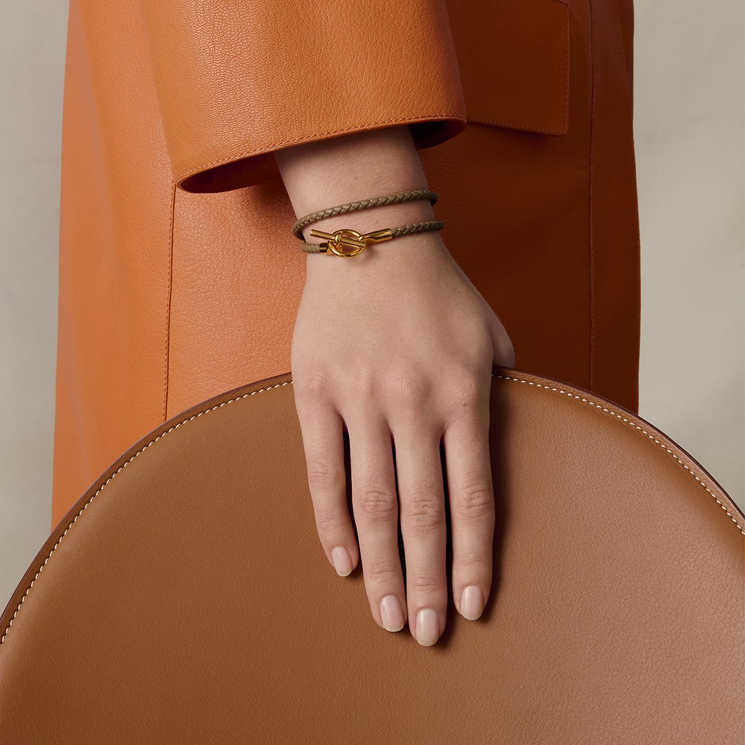 Hermes Glenan Double Tour Bracelet Rose Gold Swift Calfskin and Metal Étoupe H071689FO18T2 - Image 3