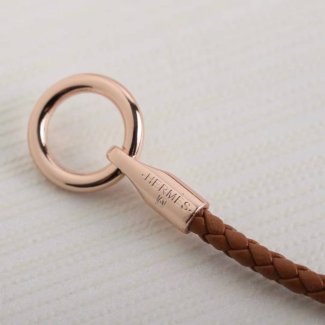 Hermes Glenan Double Tour Bracelet Yellow Gold Swift Calfskin and Metal Gold H071689F 37T2 - Image 10