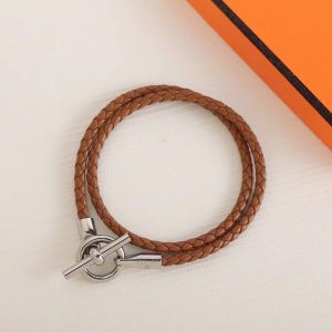 Hermes Glenan Double Tour Bracelet Yellow Gold Swift Calfskin and Metal Gold H071689F 37T2 - Image 7