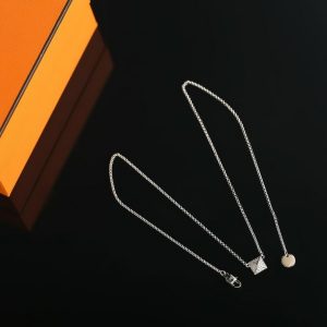 Hermès Clou d'H Pendant Necklace Rose Gold With Diamonds H223205B 0038 - Image 8